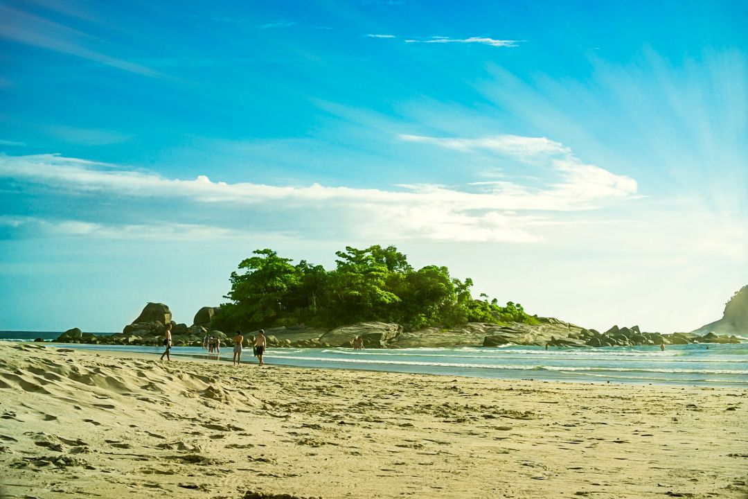 Cores, sombras e formas se entrelaçam, contando narrativas únicas que ecoam eternamente nas paisagens capturadas - Fotografia de Paisagem