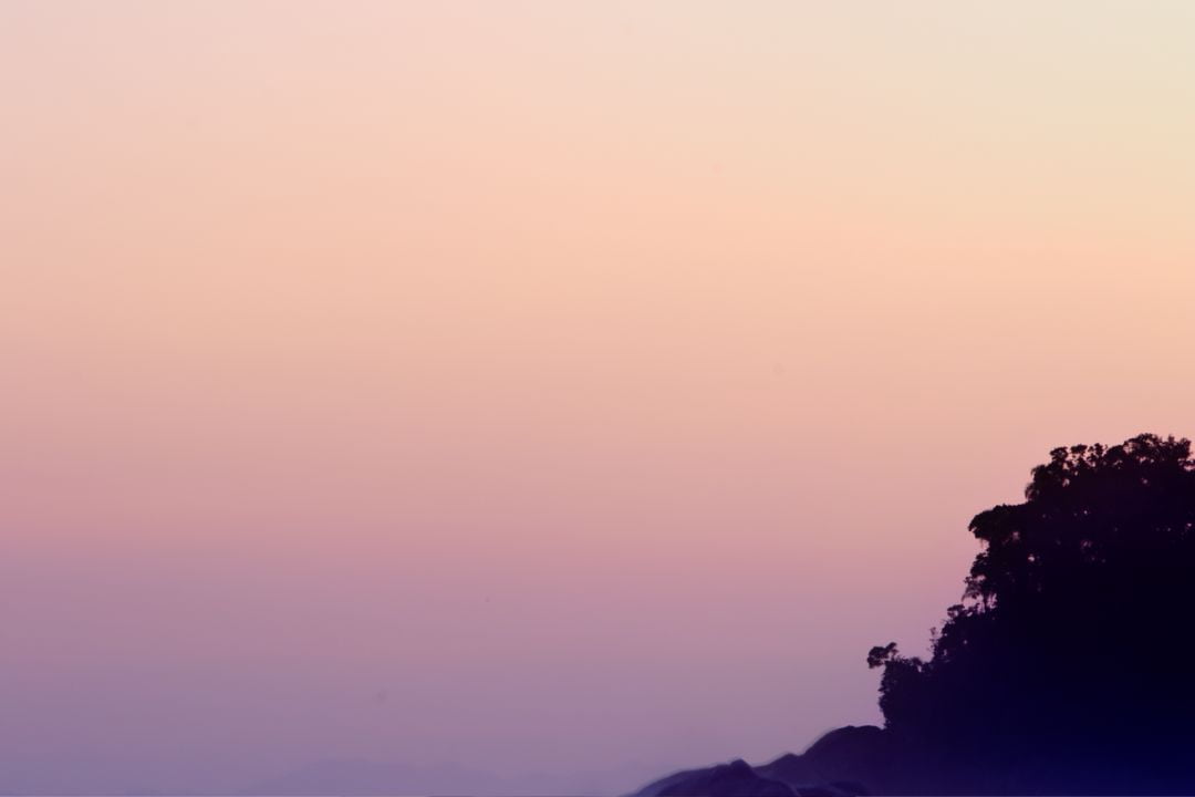 Antigas paisagens sussurram contos do passado, contando histórias de tempos imemoriais por meio de detalhes sutis - Fotografia de Paisagem