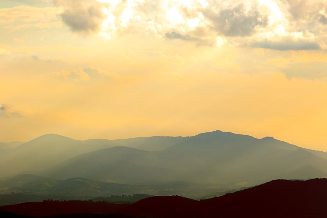 Poesia visual se revela em cada canto do mundo, onde cores e formas se unem para contar histórias únicas e emotivas - Fotografia de Paisagem